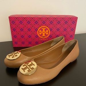 Tory Burch Tan Leather Reva Flat - size 9 - BRAND NEW